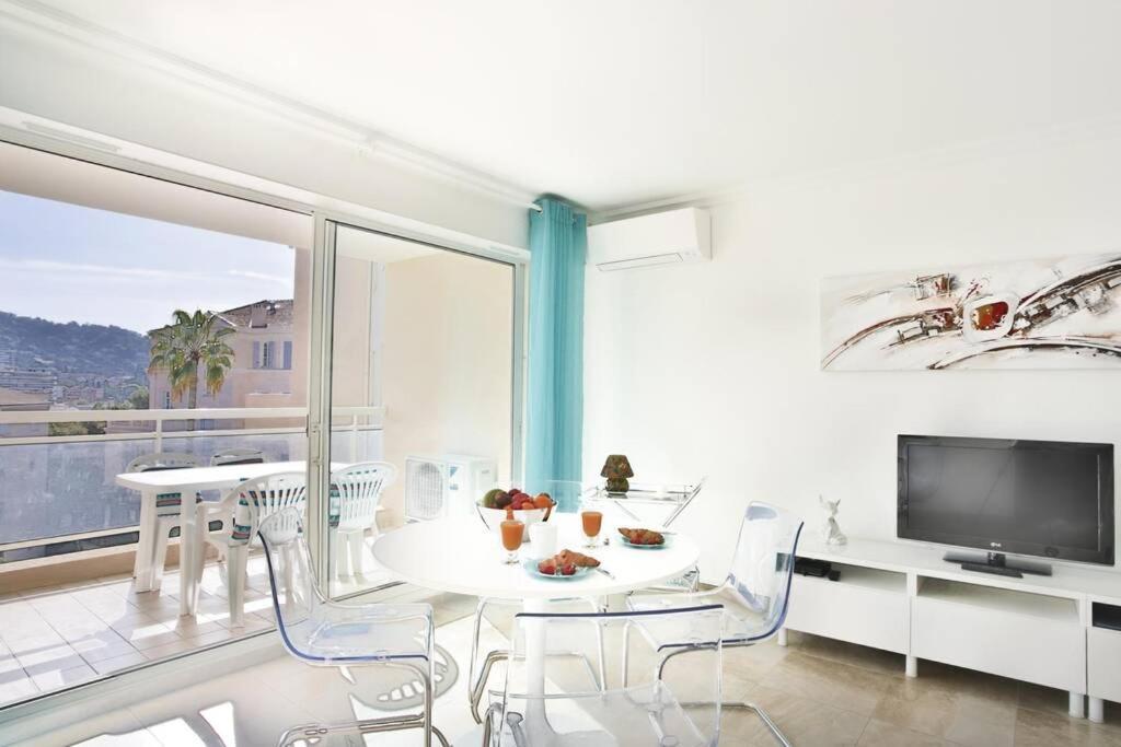 Bright One Bdrm Apartment A/C-Swimming Pool/Congress By Olidesi Кан Екстериор снимка